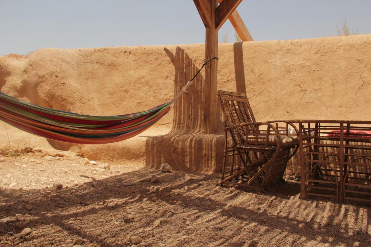 Desert Days Mud Cabin'S Resort Tzukim Exteriör bild
