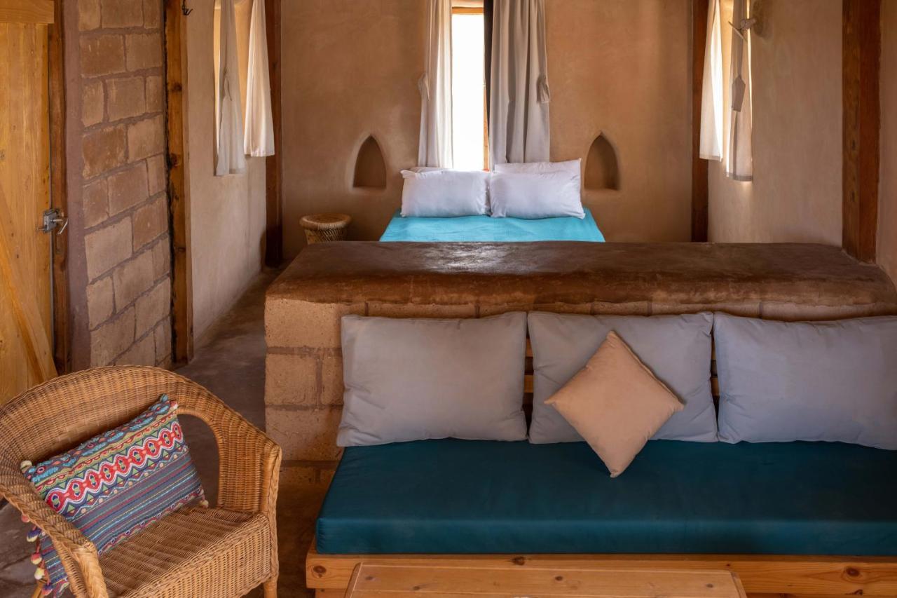 Desert Days Mud Cabin'S Resort Tzukim Exteriör bild