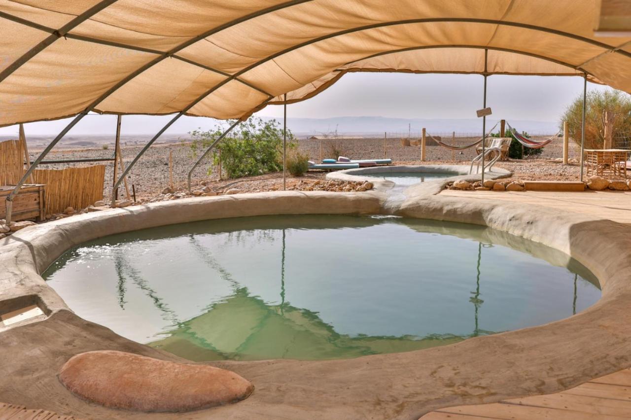 Desert Days Mud Cabin'S Resort Tzukim Exteriör bild
