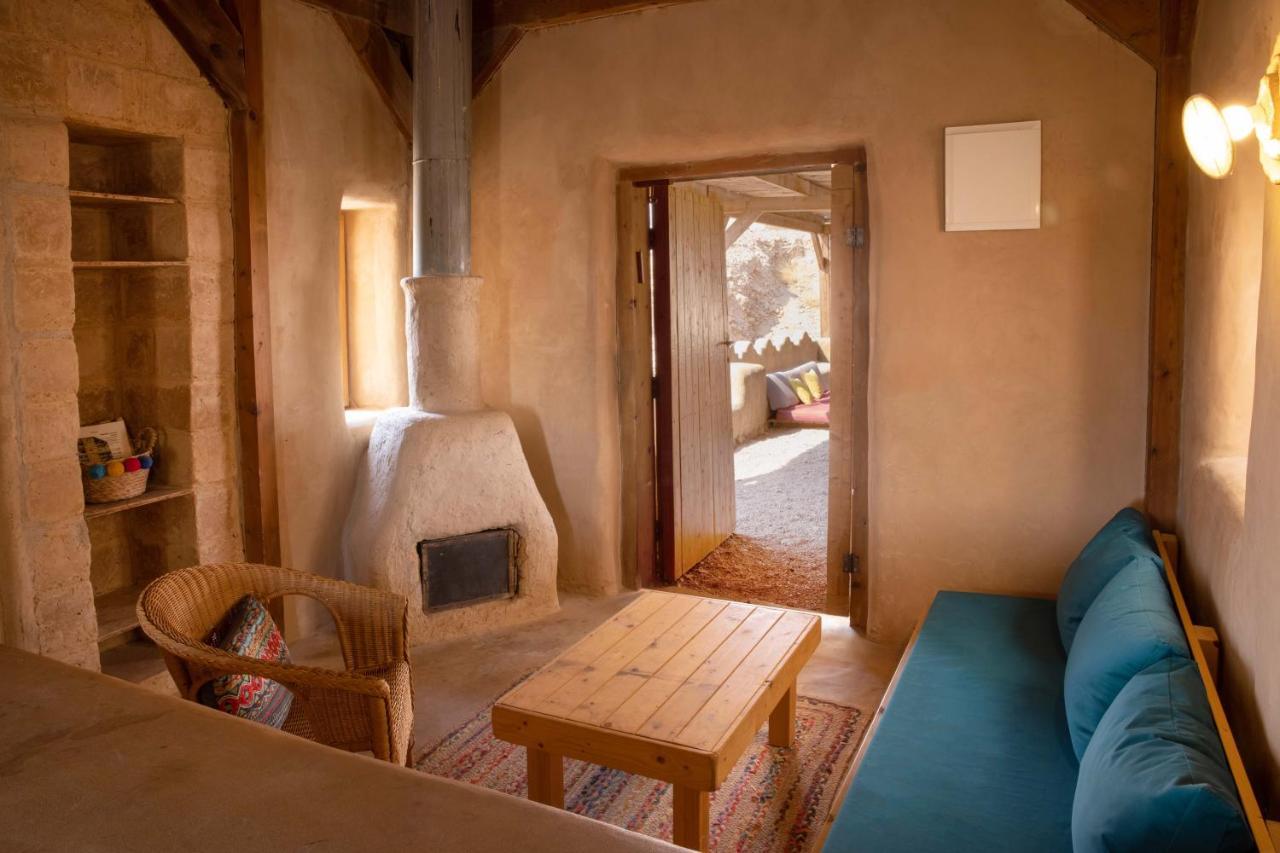 Desert Days Mud Cabin'S Resort Tzukim Exteriör bild
