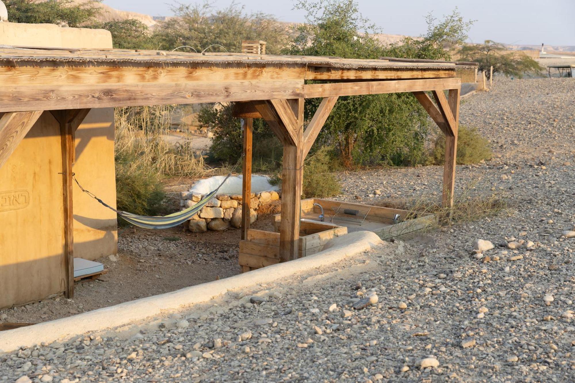 Desert Days Mud Cabin'S Resort Tzukim Exteriör bild