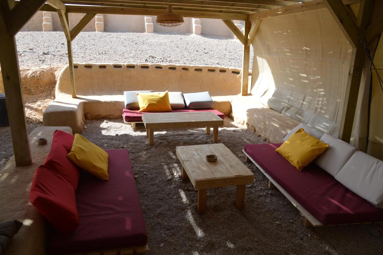 Desert Days Mud Cabin'S Resort Tzukim Exteriör bild