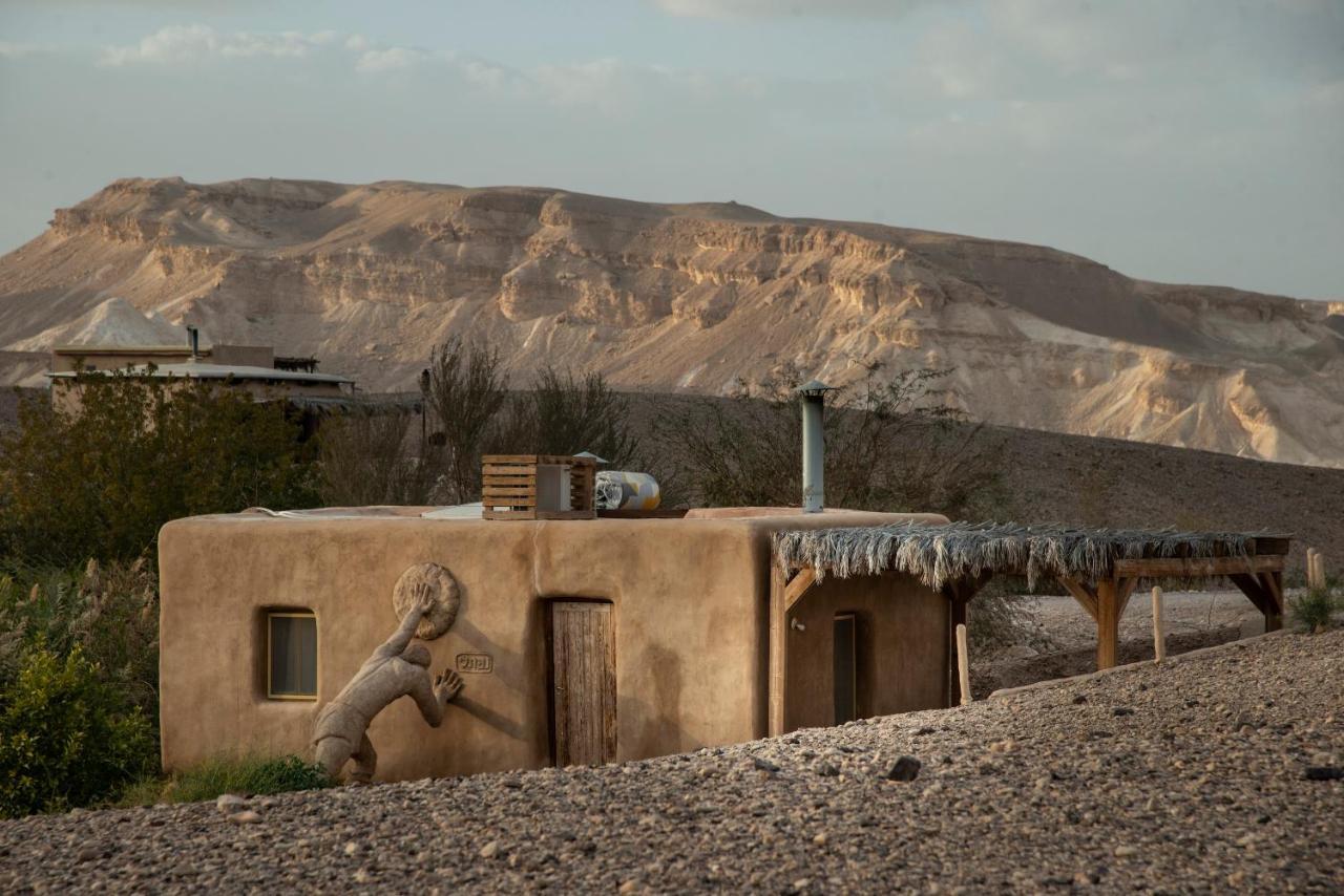 Desert Days Mud Cabin'S Resort Tzukim Exteriör bild